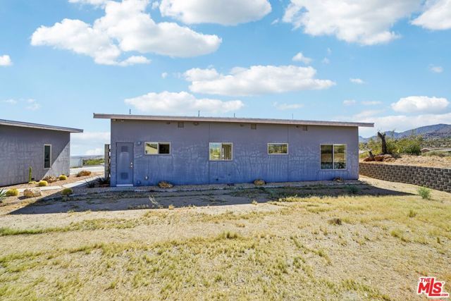 6792 San Angelo Avenue, Joshua Tree, CA 92252