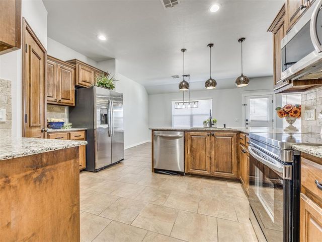 14546 Ashwood Court, Edmond, OK 73025