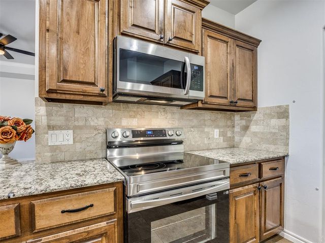 14546 Ashwood Court, Edmond, OK 73025