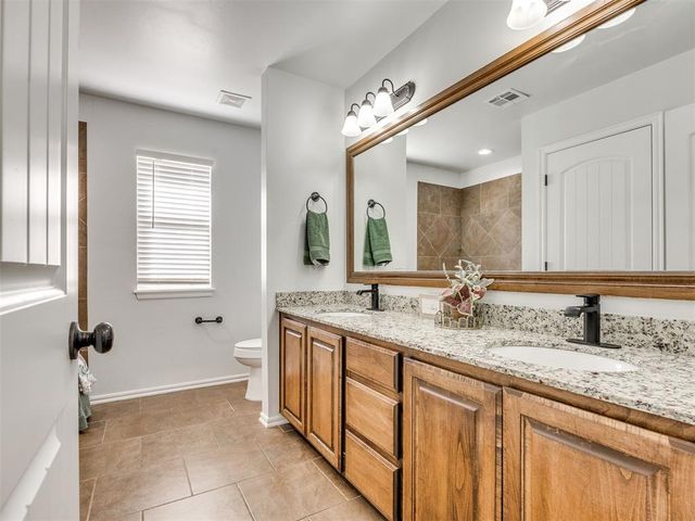 14546 Ashwood Court, Edmond, OK 73025