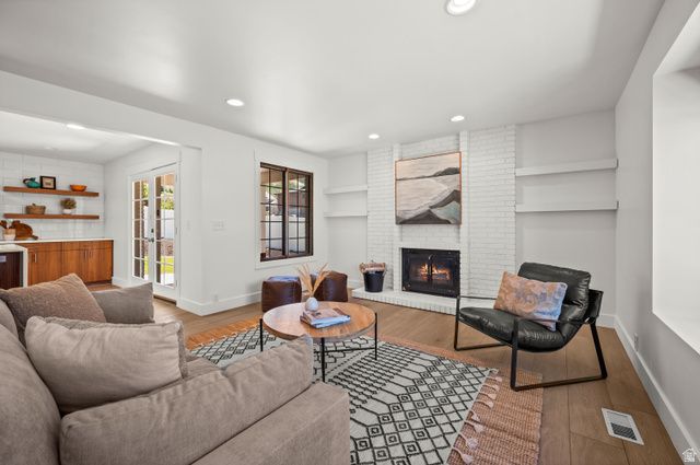 8065 S OVERHILL CIR, Cottonwood Heights, UT 84121