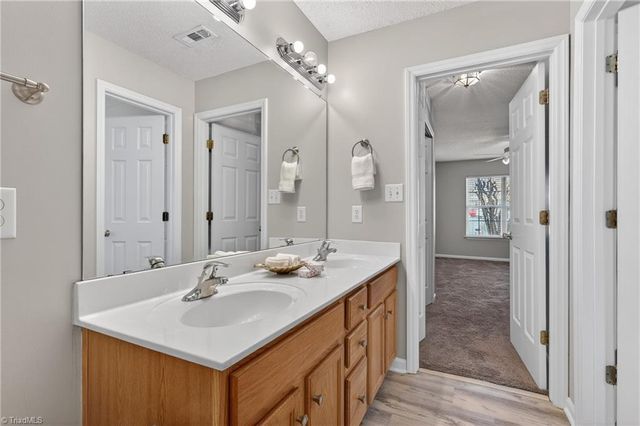 96 Tannenbaum Circle, Greensboro, NC 27410