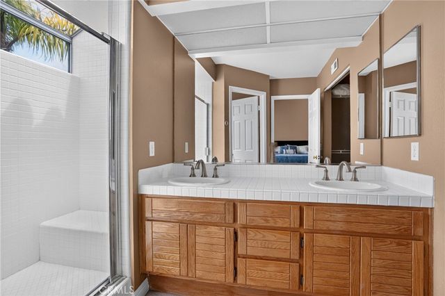 1 Cormorant Circle, Newport Beach, CA 92660