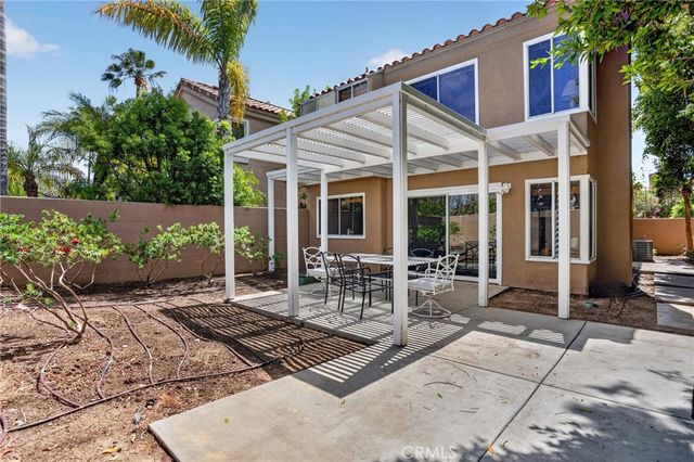 1 Cormorant Circle, Newport Beach, CA 92660