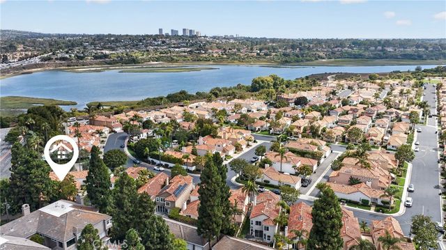 1 Cormorant Circle, Newport Beach, CA 92660
