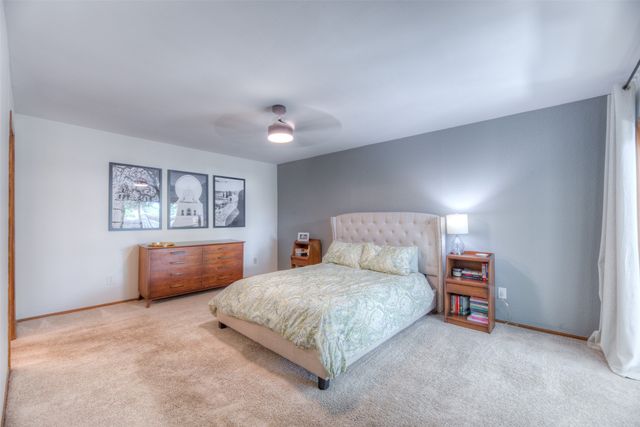 2526 W 68th Street, Tulsa, OK 74132