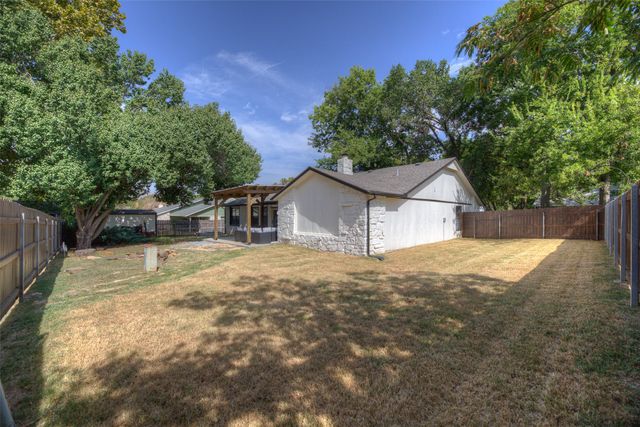 2526 W 68th Street, Tulsa, OK 74132