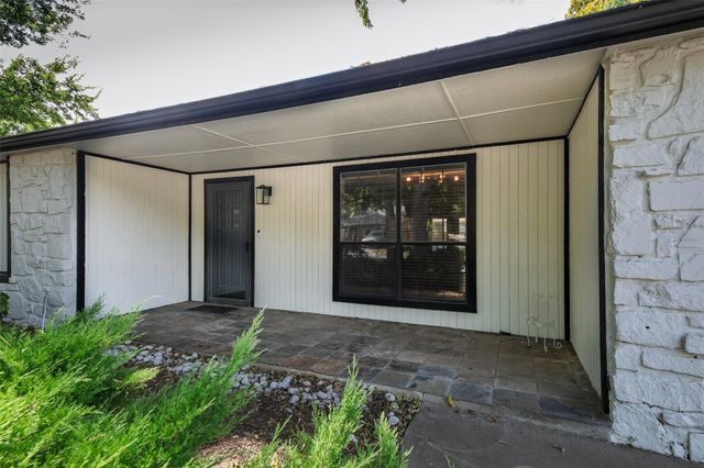 2526 W 68th Street, Tulsa, OK 74132