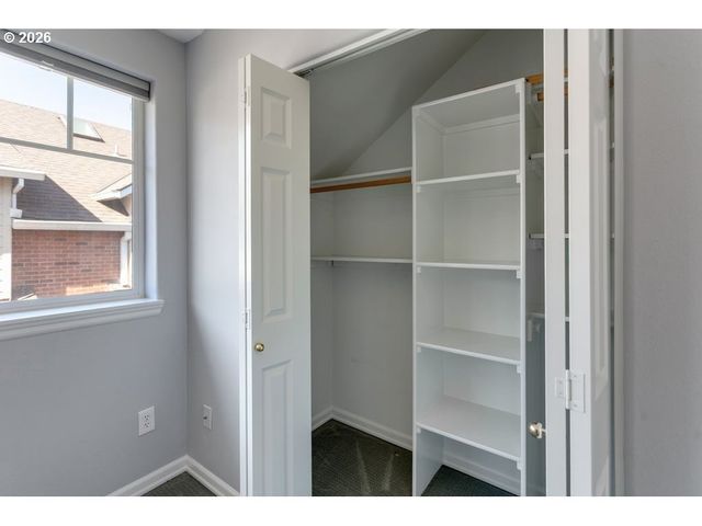 434 5TH St, Lake Oswego, OR 97034