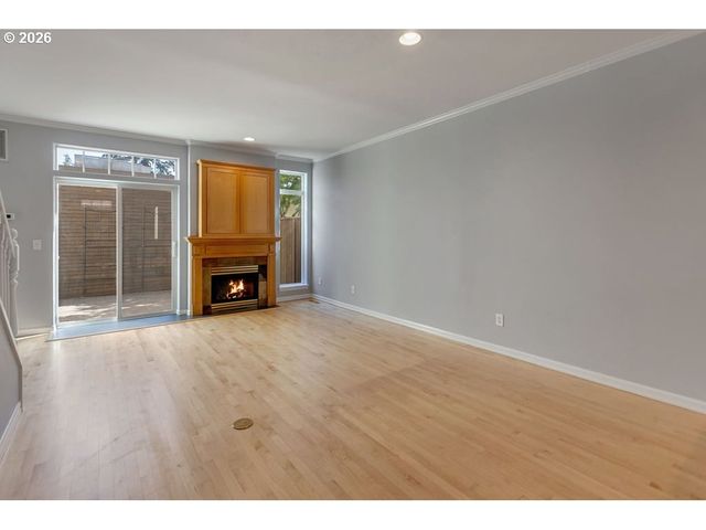 434 5TH St, Lake Oswego, OR 97034