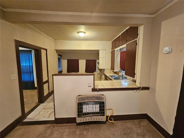 2104 Avenue E, Brownwood, TX 76801