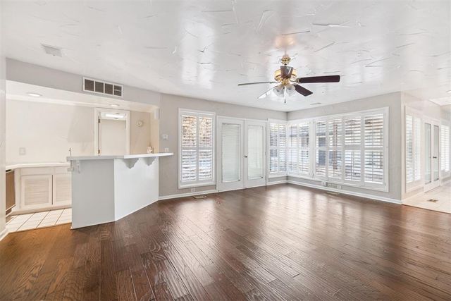 5808 Dundee Court, Edmond, OK 73025