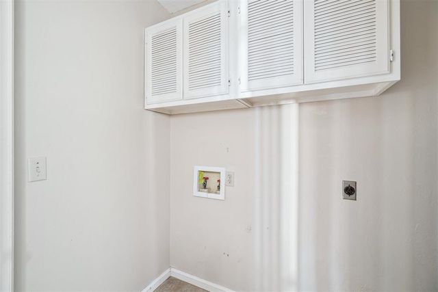 5808 Dundee Court, Edmond, OK 73025