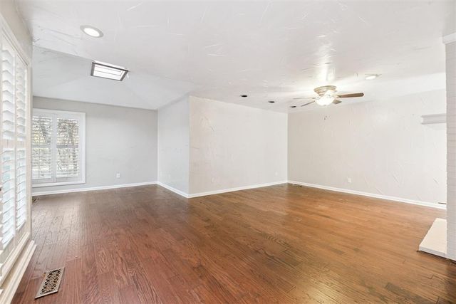 5808 Dundee Court, Edmond, OK 73025