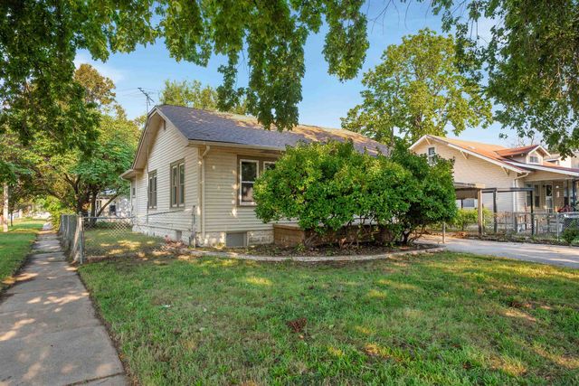 147 S Sedgwick St, Wichita, KS 67213