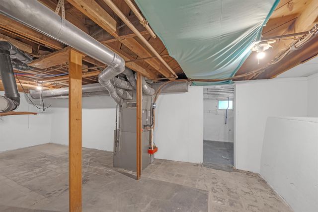 147 S Sedgwick St, Wichita, KS 67213