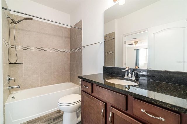 10466 SIDDINGTON DRIVE, Orlando, FL 32832