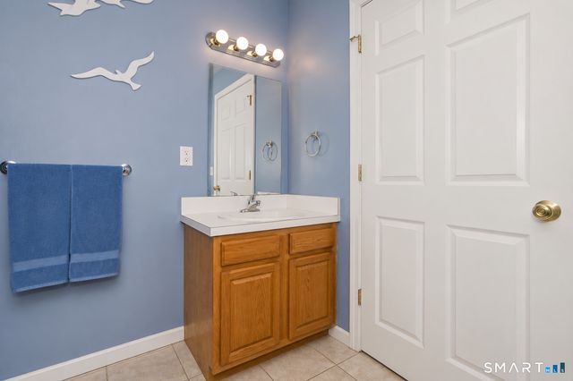 33 Joanne Drive 33, East Hartford, CT 06108