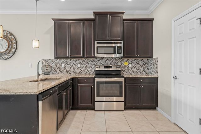 10864 Alvara WAY, Bonita Springs, FL 34135