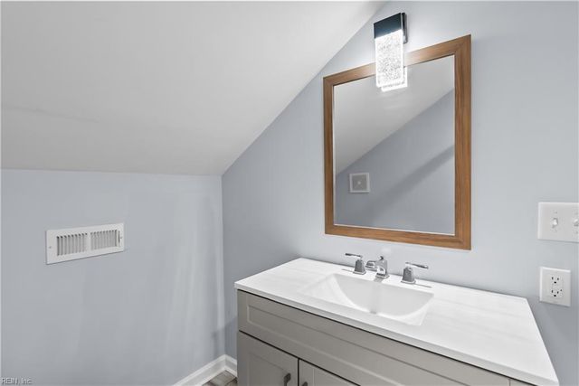 2407 Lincoln ST, Portsmouth, VA 23704