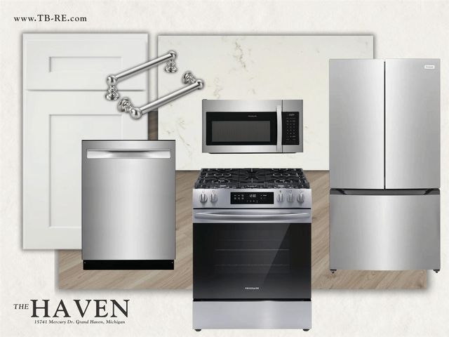 15741 Mercury Drive, Grand Haven, MI 49417