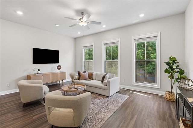 857 Constellation Drive, Decatur, GA 30033