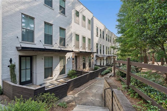 857 Constellation Drive, Decatur, GA 30033