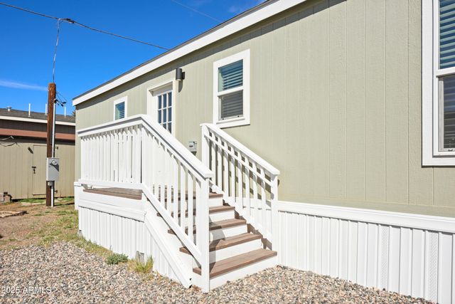5250 W US-89 -- 172, Flagstaff, AZ 86004