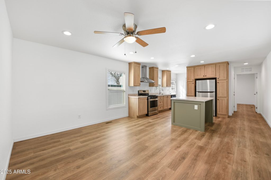 5250 W US-89 -- 172, Flagstaff, AZ 86004