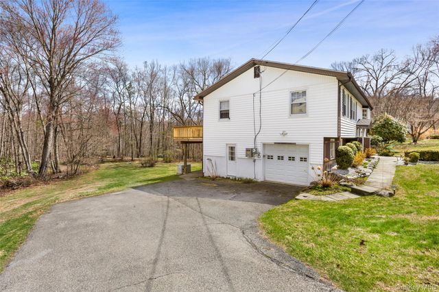 37 Tanager Road, Mahopac, NY 10541