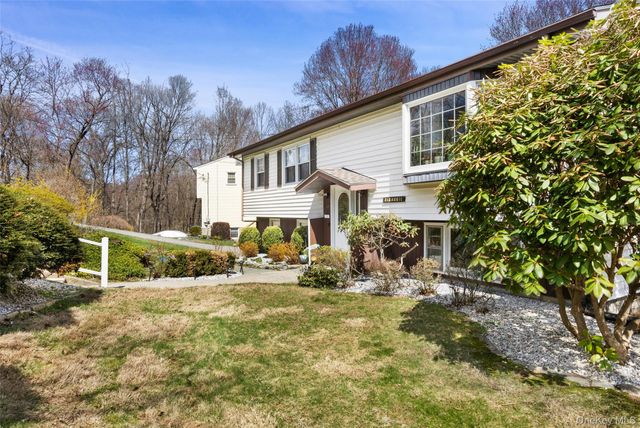 37 Tanager Road, Mahopac, NY 10541
