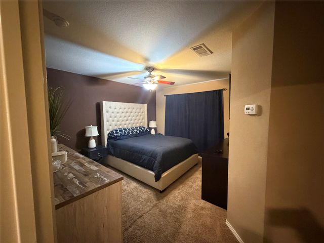 2742 Olympic Park Drive, Grand Prairie, TX 75050