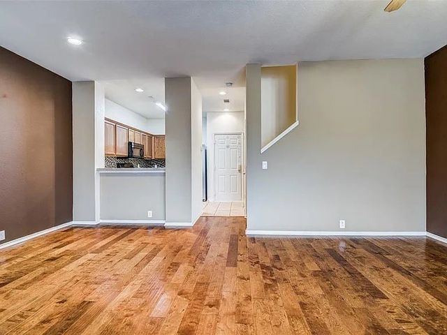 2742 Olympic Park Drive, Grand Prairie, TX 75050