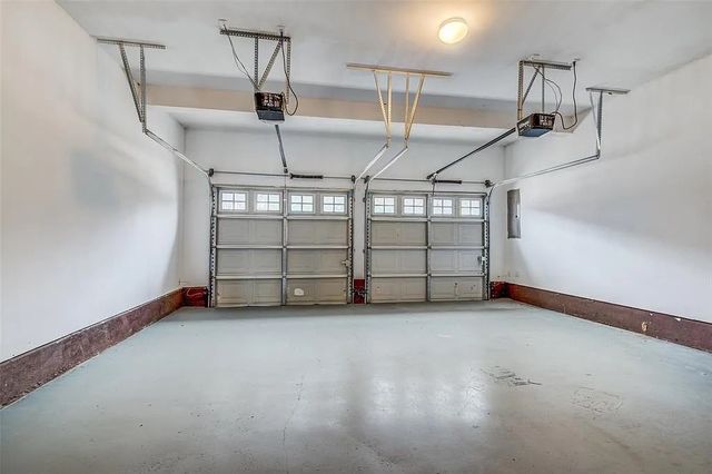 2742 Olympic Park Drive, Grand Prairie, TX 75050