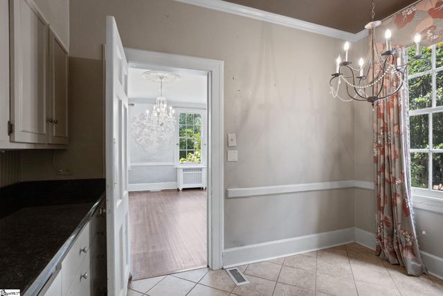 517 Mcdaniel Avenue, Greenville, SC 29601