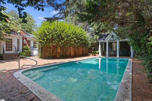 517 Mcdaniel Avenue, Greenville, SC 29601
