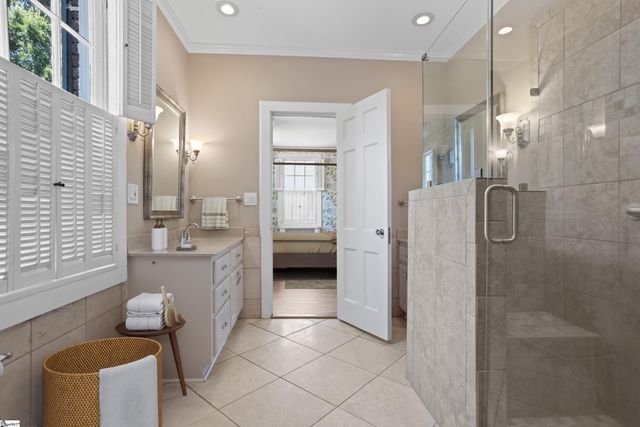 517 Mcdaniel Avenue, Greenville, SC 29601