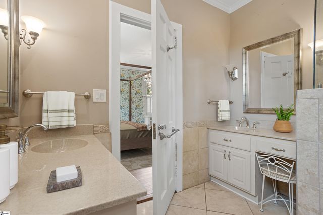 517 Mcdaniel Avenue, Greenville, SC 29601