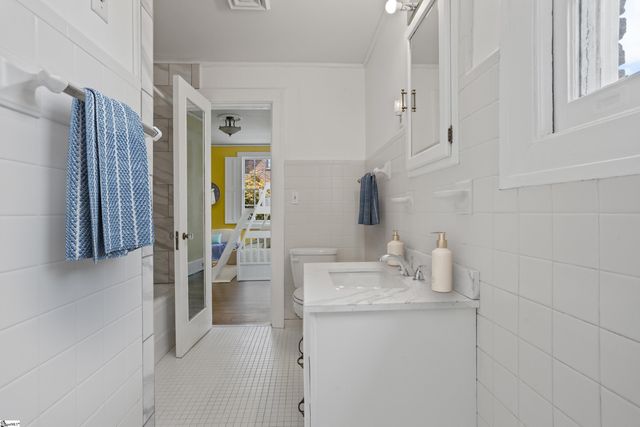 517 Mcdaniel Avenue, Greenville, SC 29601