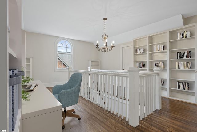 517 Mcdaniel Avenue, Greenville, SC 29601