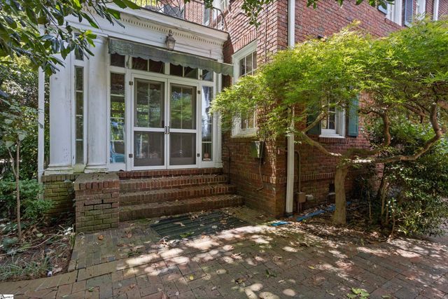 517 Mcdaniel Avenue, Greenville, SC 29601