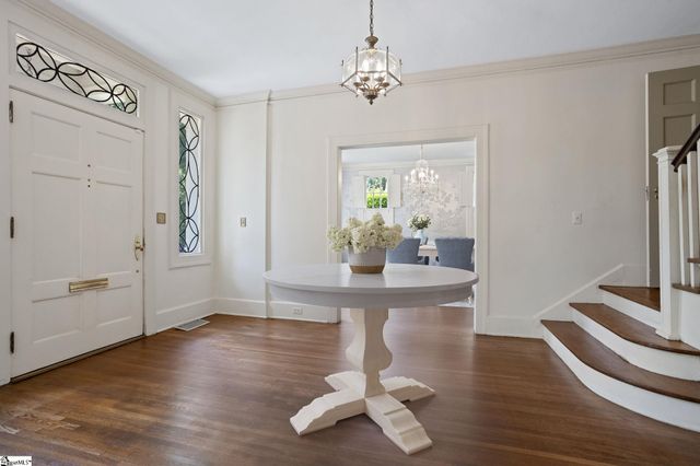 517 Mcdaniel Avenue, Greenville, SC 29601