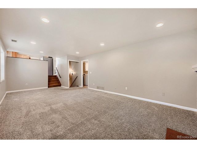 6846 S Glencoe Ct, Centennial, CO 80122