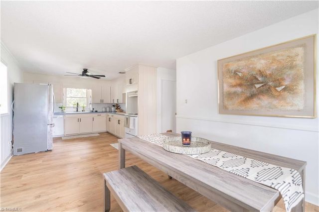 1826 Old Hollow Road, Walkertown, NC 27051