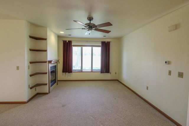 107 Buckingham Court, Cambridge, WI 53523