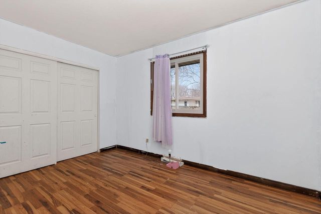 8091 Pingree AVENUE, Milwaukee, WI 53224