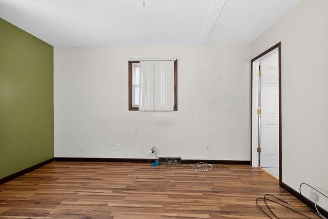 8091 Pingree AVENUE, Milwaukee, WI 53224