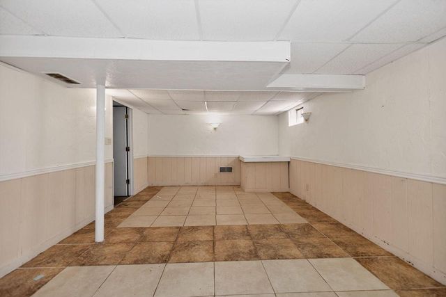 8091 Pingree AVENUE, Milwaukee, WI 53224