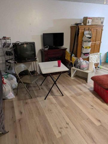 325 Morse Avenue, Stinnett, TX 79083