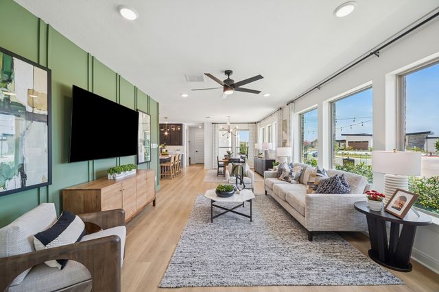 1001 Marigold Lane, Crowley, TX 76036